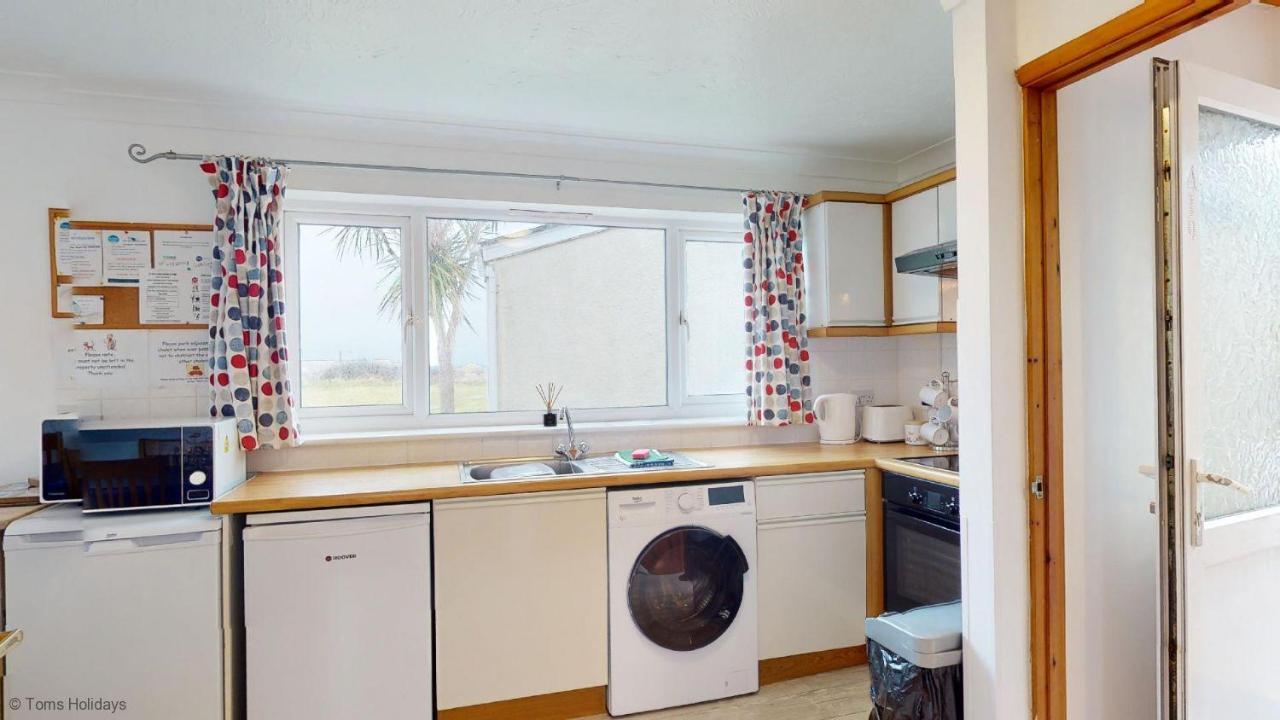 A19 Eatondale, Riviere Towans Villa Хейл Екстериор снимка